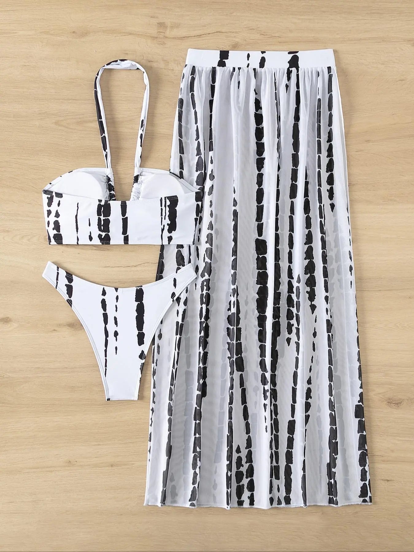 Three-Piece Set Women'S Tie Dye Print Criss Cross Swimsuit Set, Boho Halter Neck Swim Bra & Split Thigh Cover up Skirt & High Cut Swim Panty Set, Ladies Bikini Set for Summer Beach